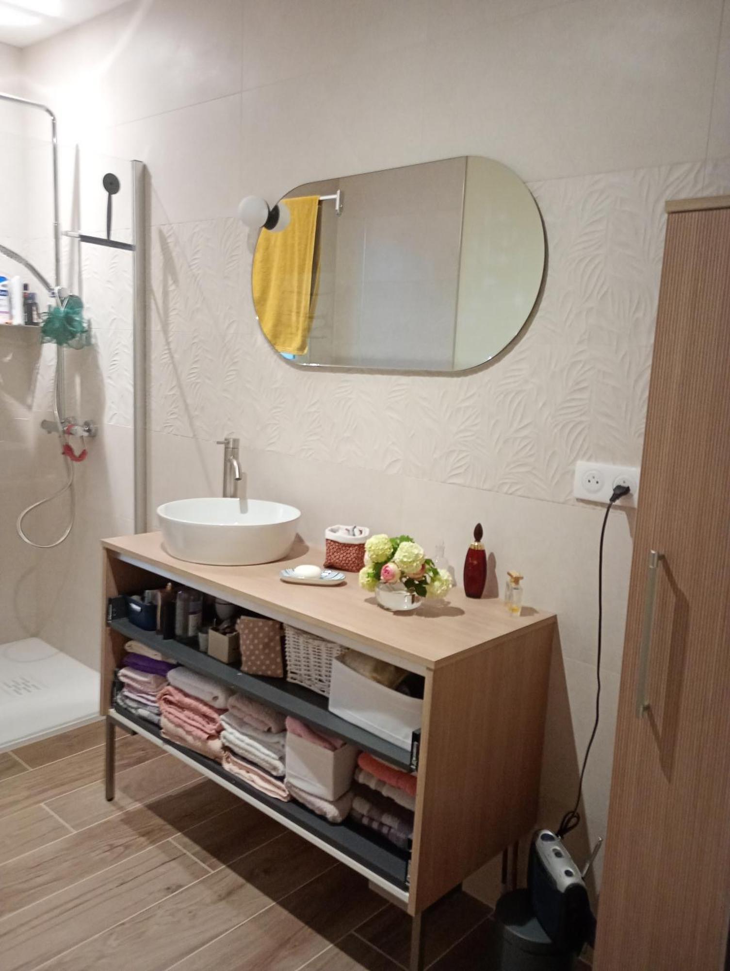 La Conviviale Apartamento Saintes Quarto foto